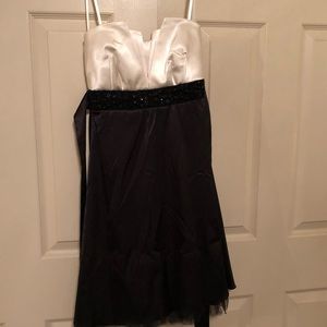Black and white strapless formal dress